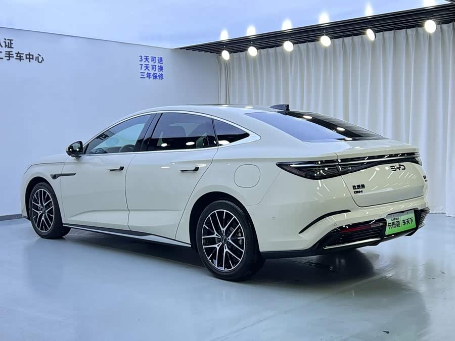 海豹07 DM-i 2025款 智驾版 1.5L 125km 豪华型