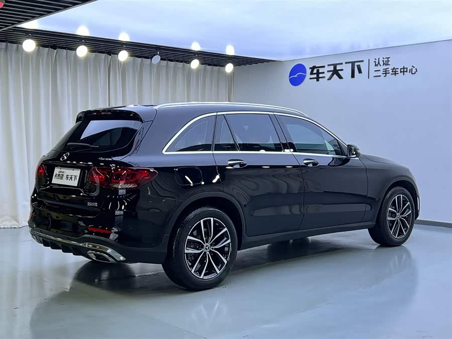 奔驰GLC 2022款 改款二 GLC 260 L 4MATIC 豪华型