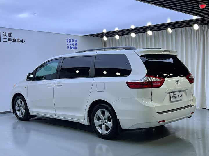 SIENNA 2015款 3.5L 两驱L