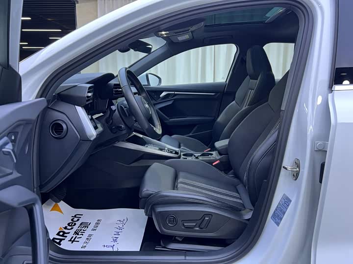 奥迪A3 2023款 Sportback 35 TFSI 时尚运动型