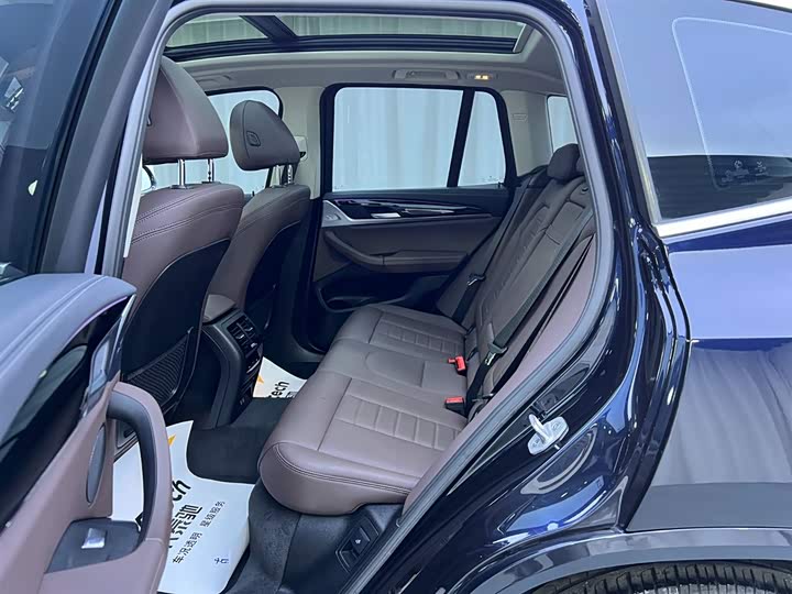 宝马X3 2021款 xDrive25i M运动套装