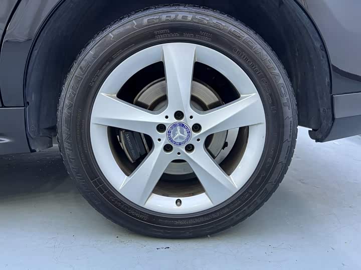 奔驰M级 2014款 ML 320 4MATIC