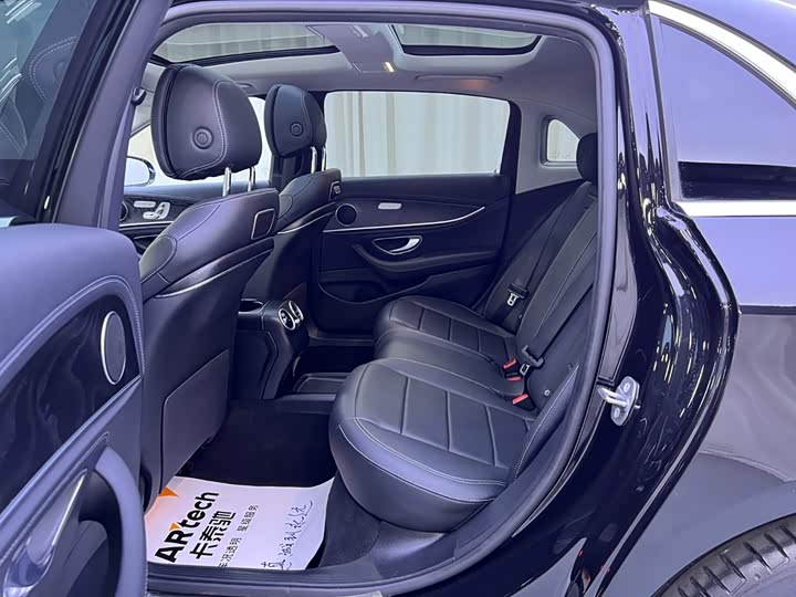 奔驰E级 2019款 E 300 L 运动时尚型