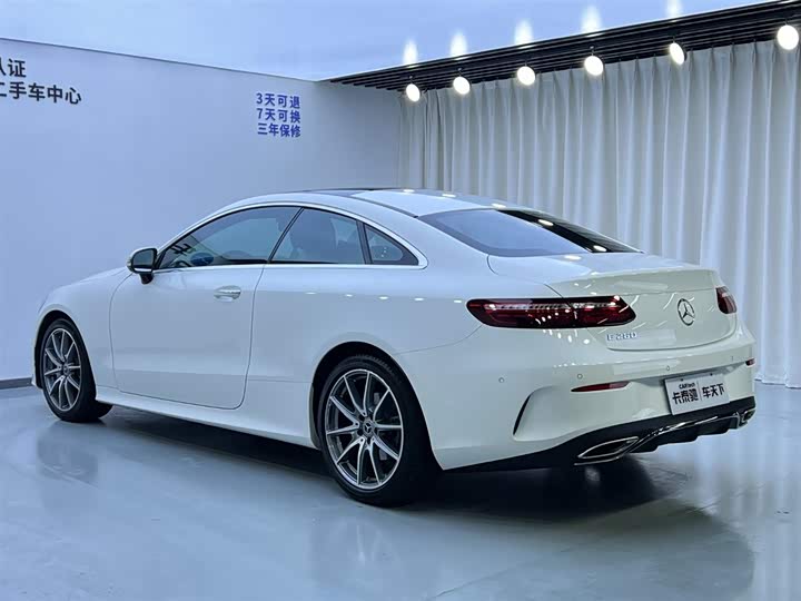 奔驰E级(进口) 2023款 E 260 轿跑车