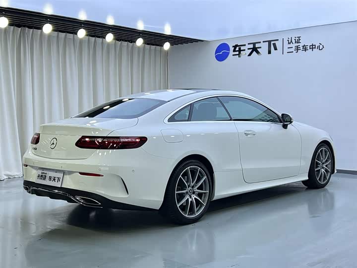 奔驰E级(进口) 2023款 E 260 轿跑车