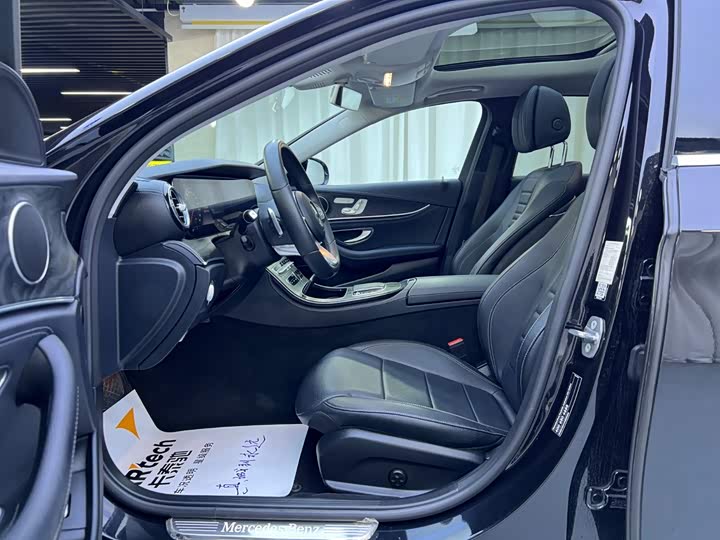 奔驰E级 2019款 E 300 L 运动时尚型