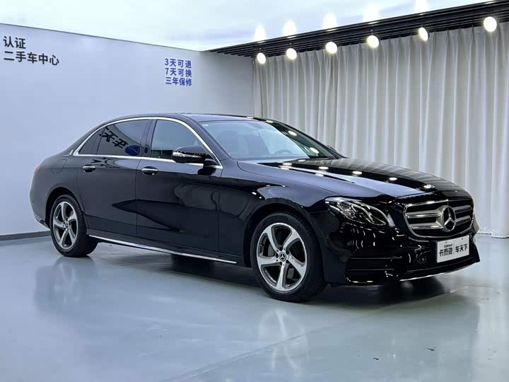 奔驰E级 2019款 E 300 L 运动时尚型