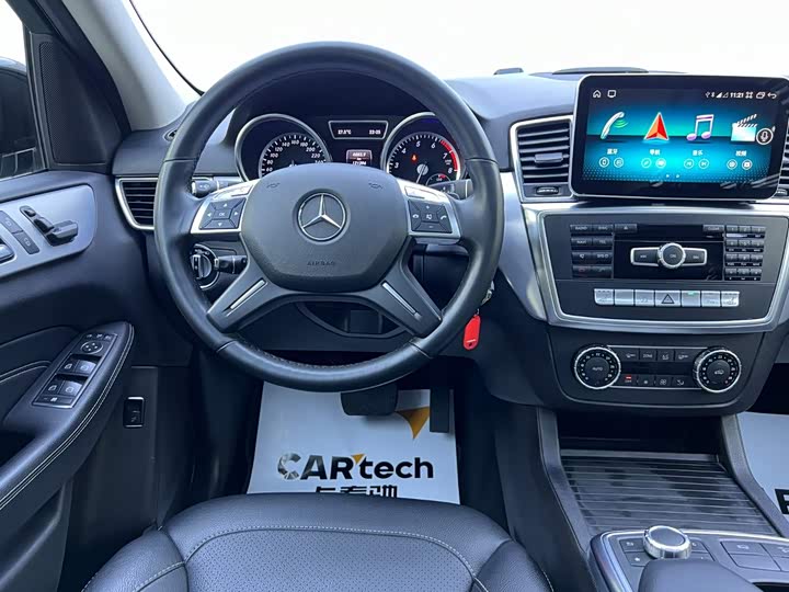 奔驰M级 2014款 ML 320 4MATIC