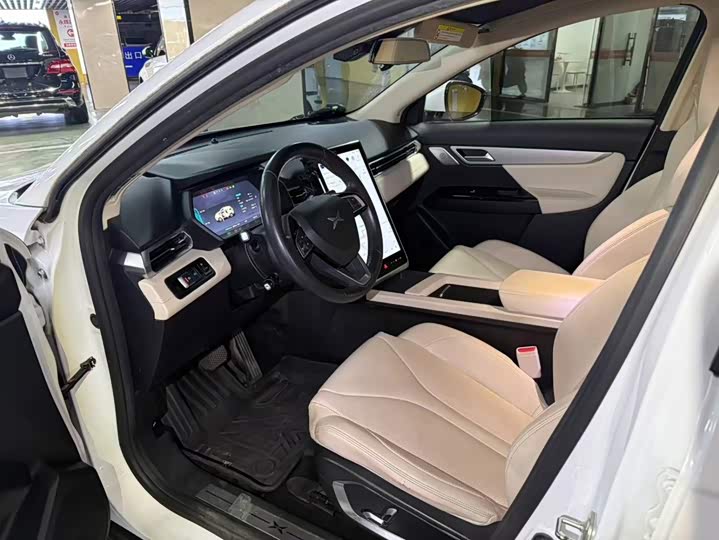 小鹏G3 2020款 520i 智享版