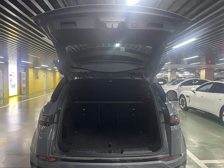 揽胜极光 2020款 249PS R-DYNAMIC S 首发运动定制版