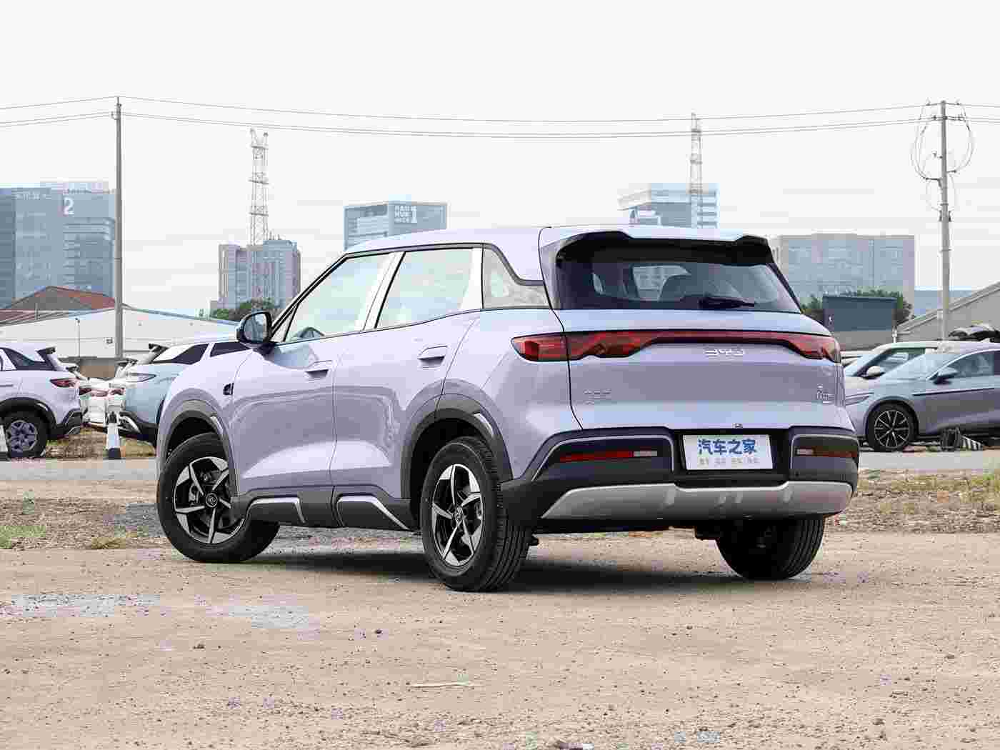 元 up 2027 款  飞驰版 401KM 活力型